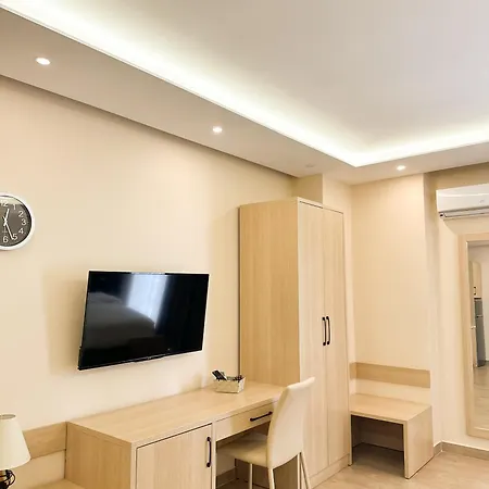 Luna & Apartmanhotel Golem