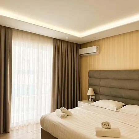 Luna & Apartmanhotel Golem