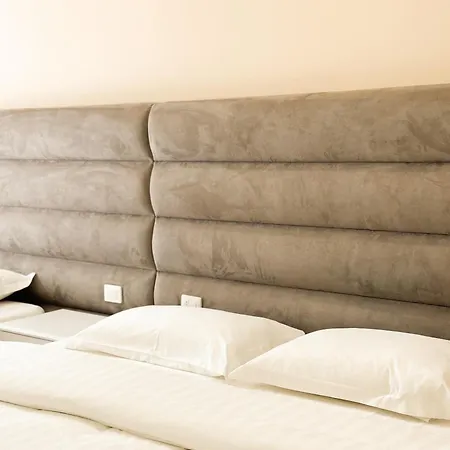 Luna & Apartmanhotel