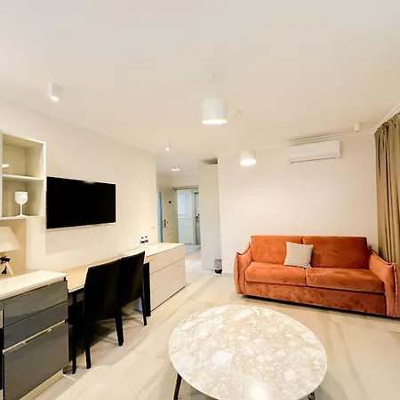 Luna & Golem