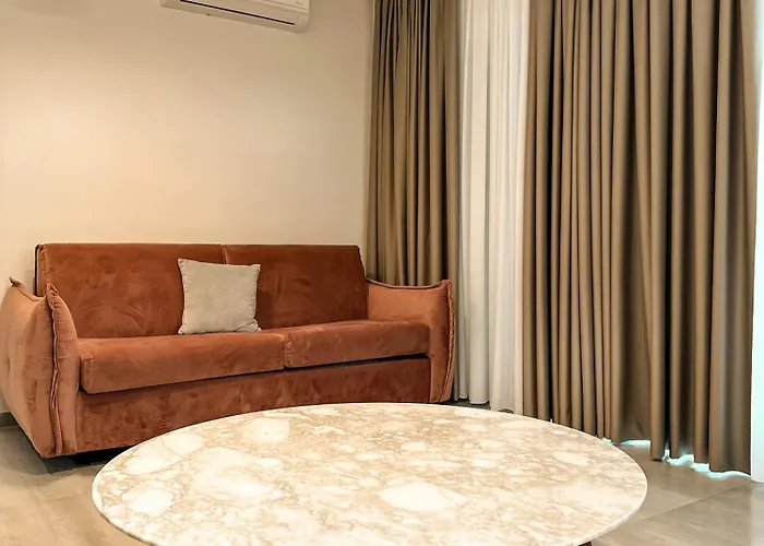 Luna & Apartmanhotel