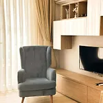Aparthotel Luna & Golem (Tirana)