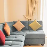 Luna & 4* Golem (Tirana)