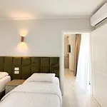 Aparthotel Luna &