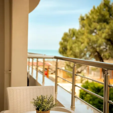 Luna & Aparthotel 4*