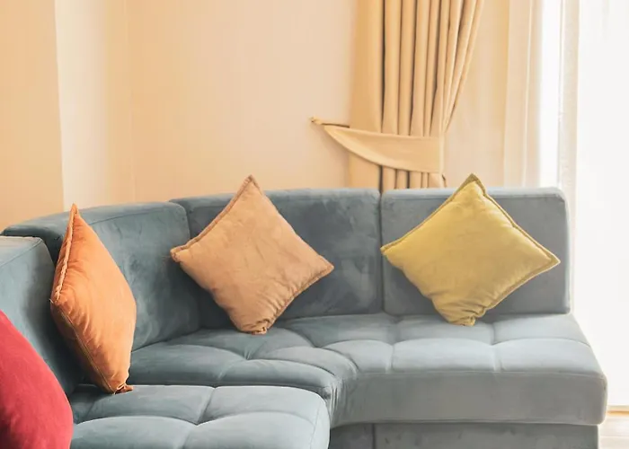 Luna_ Ff 4* Golem (Tirana)