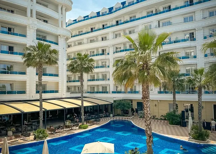 Apartahotel Luna_ Ff Golem (Tirana)