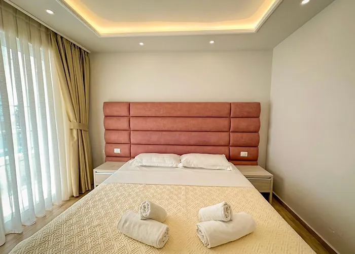 Apartahotel Luna_ Ff Golem (Tirana)